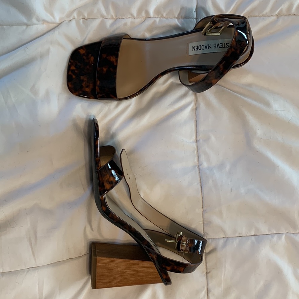 Steve Madden 4” Chunky Heel Tortoise Shell Acryli… - image 2